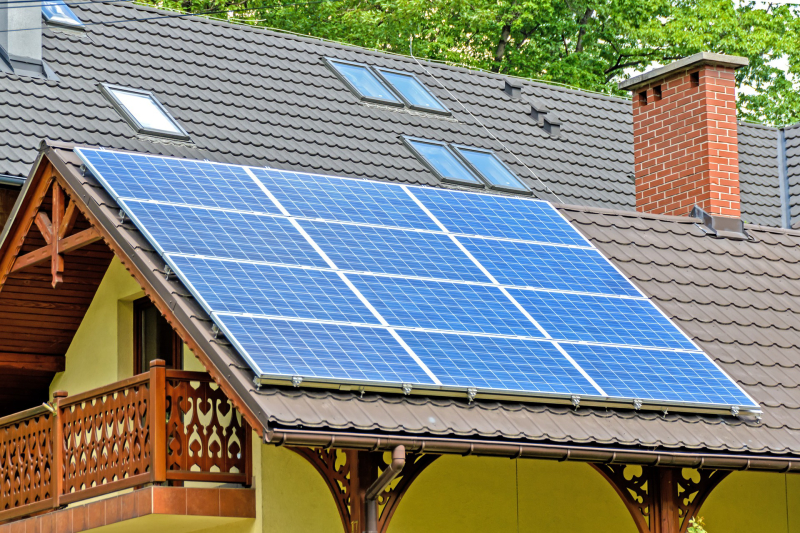 Panele fotowoltaiczne i kolektory słoneczne - jakie ubezpieczenie jest możliwe?