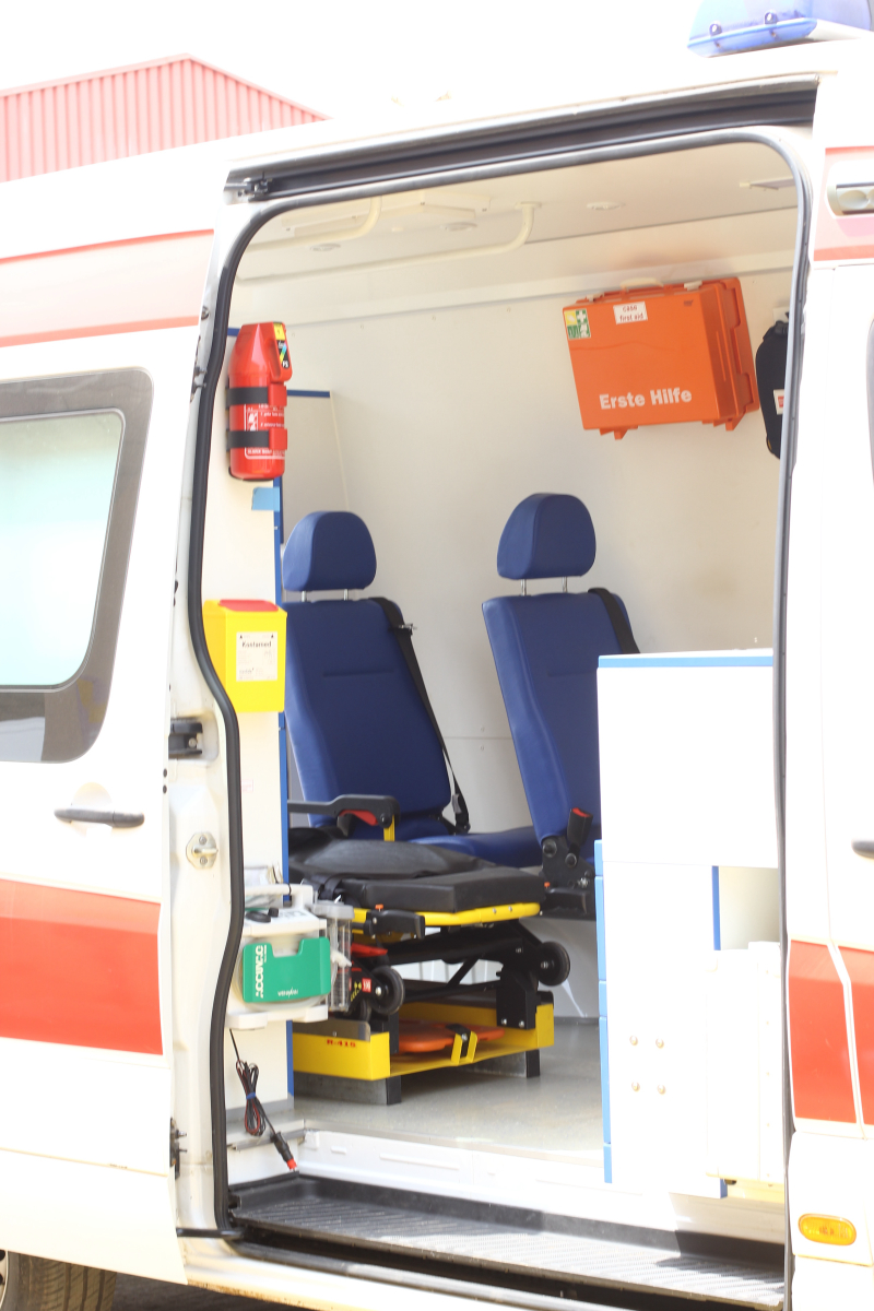 Transport medyczny do kraju ambulansem